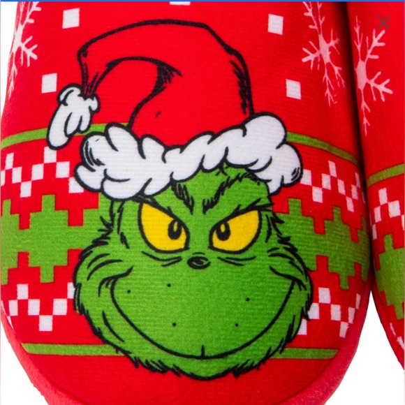 Dr. Seuss The Grinch Christmas Fleece-Lined Unisex Slippers - Picture 2 of 5